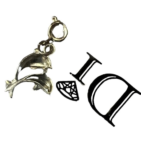 New Diamonds International Caribbean Charm Collection Bracelet with Dolphin Char - Picture 4 of 15